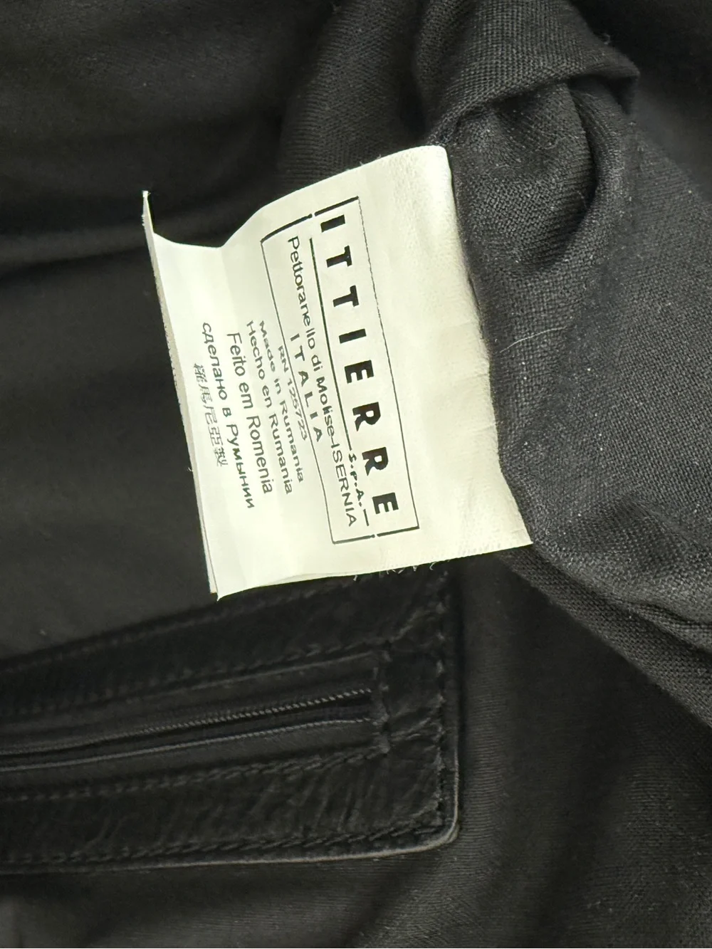 GF Ferre Leather Black Unisex Tote Bag Purse